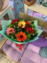 Букет цветов из:  Герберы, Хризантемы и Альстромерии #REPLACE_PRED# Железнодорожном Иркутской области