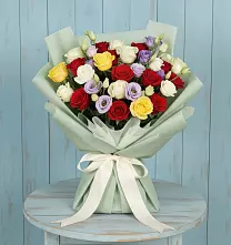 Букет цветов из:  Розы в Железнодорожном Иркутской области