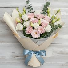 Букет цветов из:  Лизиантусы в Железнодорожном Иркутской области