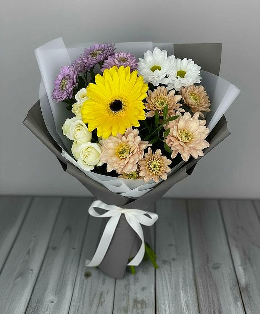 Букет цветов из: Розы, Герберы и Хризантемы в Железнодорожном Иркутской области