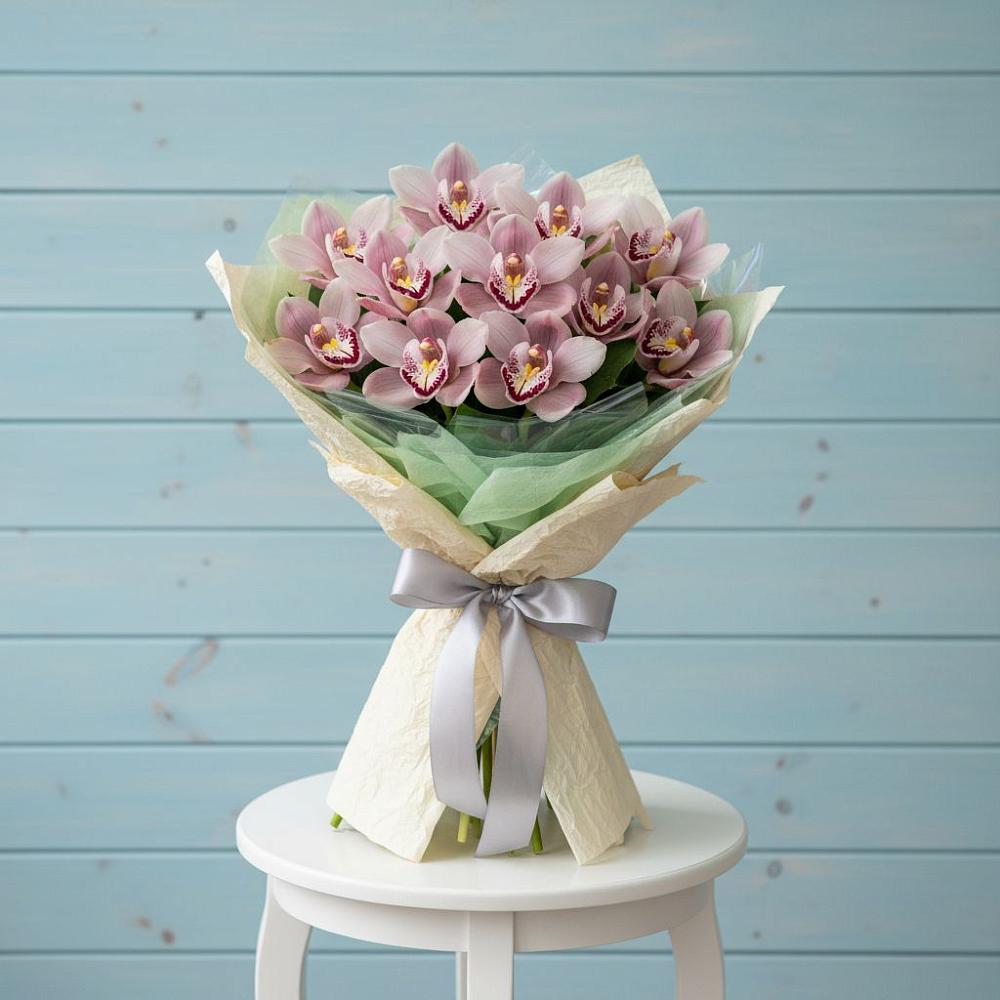 Букет цветов из: Орхидеи и Розы в Железнодорожном Иркутской области