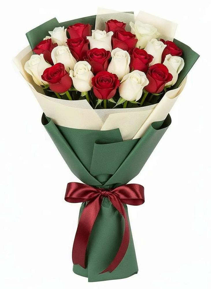 Букет Микс из красных и белых роз в Железнодорожном Иркутской области