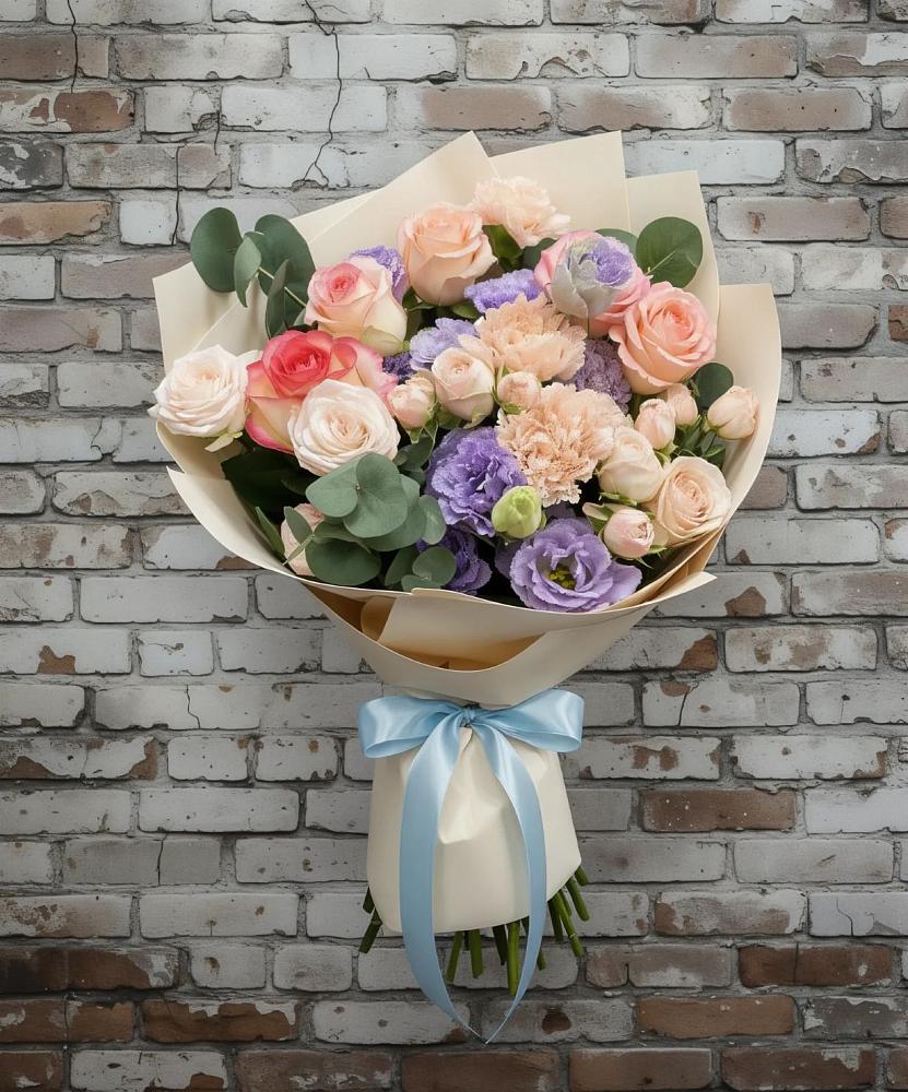 Букет цветов из: Розы, Лизиантусы и Гвоздики в Железнодорожном Иркутской области