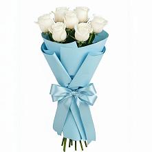 Букет 7 белых роз Проуд в Железнодорожном Иркутской области