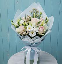 Букет цветов из:  Розы и Лизиантусы в Железнодорожном Иркутской области