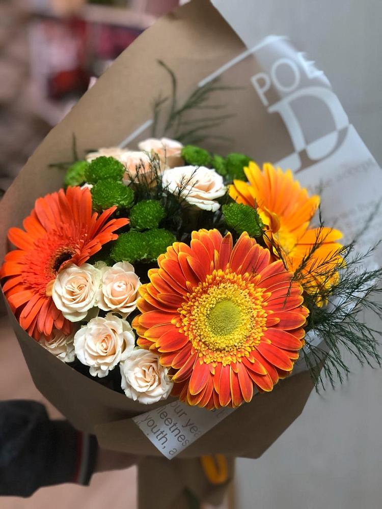 Букет цветов из: Герберы, Хризантемы и Розы в Железнодорожном Иркутской области